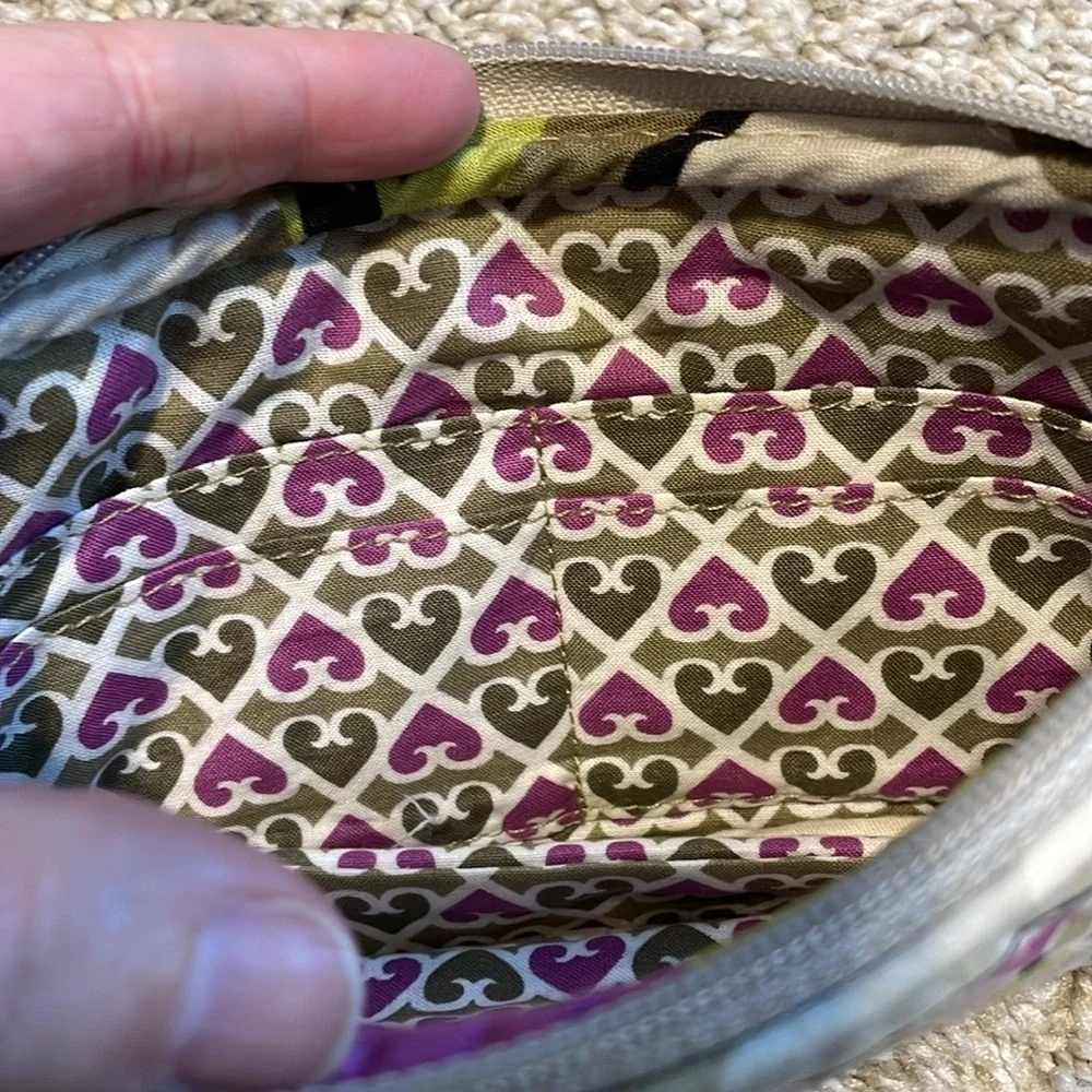Vera Bradley Wristlet In Portobello Road Inside Zipper Pocket And 4 Card Slots
